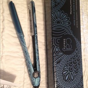 Caj Flip and bend styling Iron